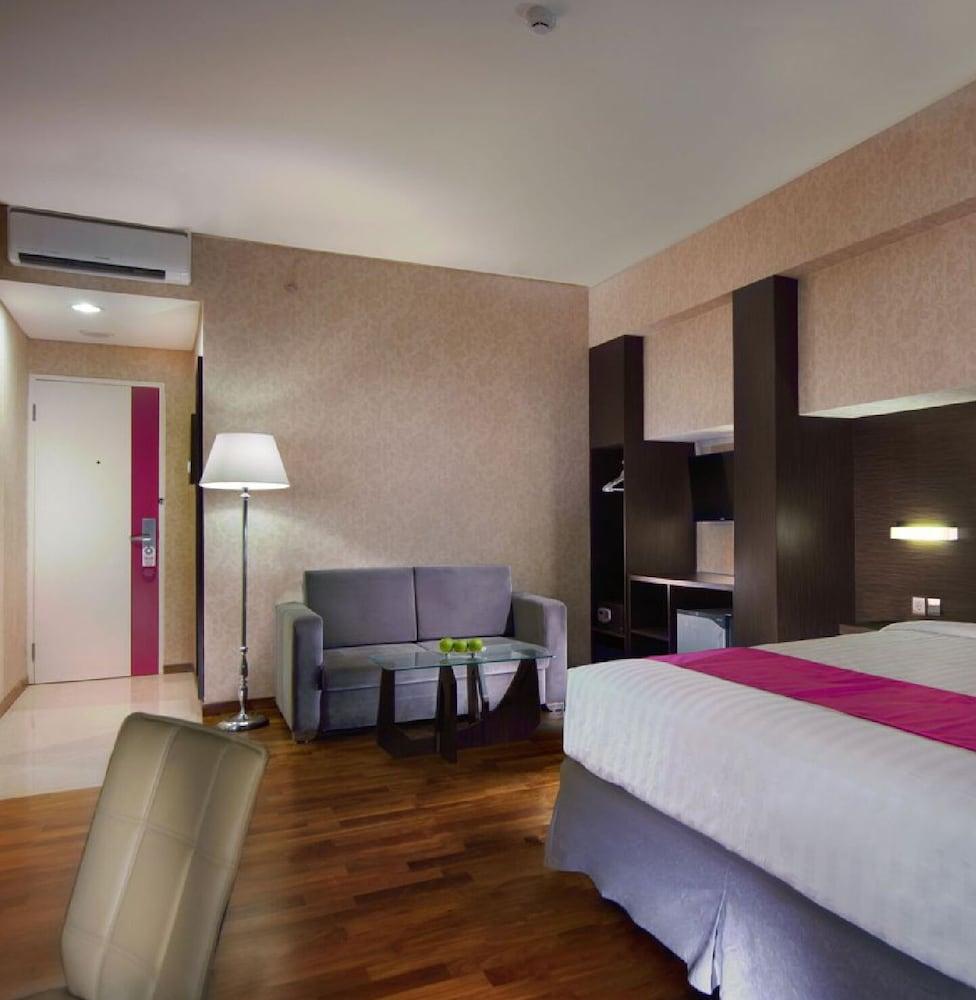 Favehotel Graha Agung Sorabaya Extérieur photo