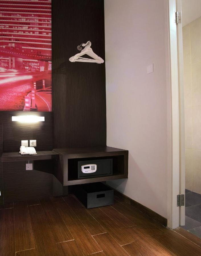 Favehotel Graha Agung Sorabaya Extérieur photo
